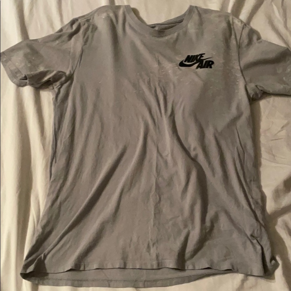 Grey Nike tee with black logo - Picture 1 of 3